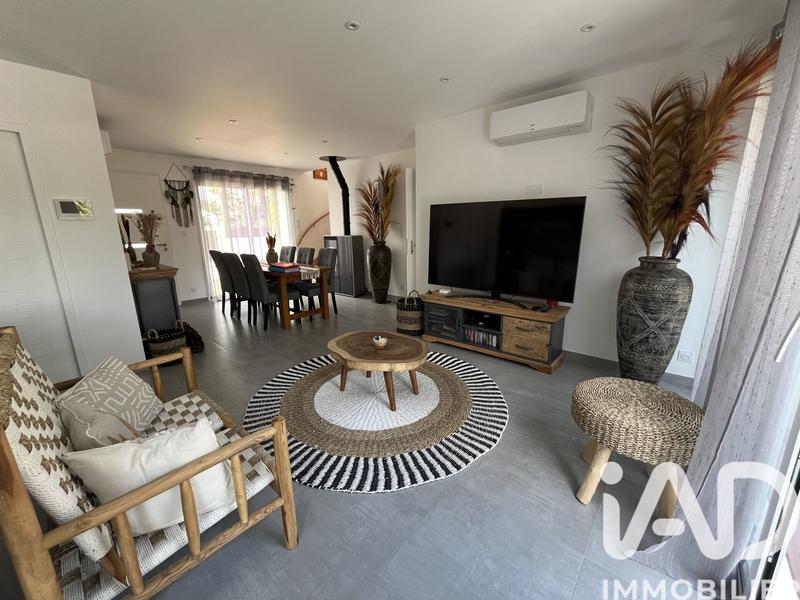 Maison - 106 m² - 5 pièces