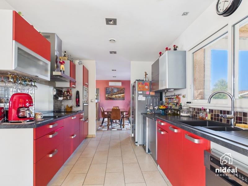 Villa - 150 m² - 4 pièces