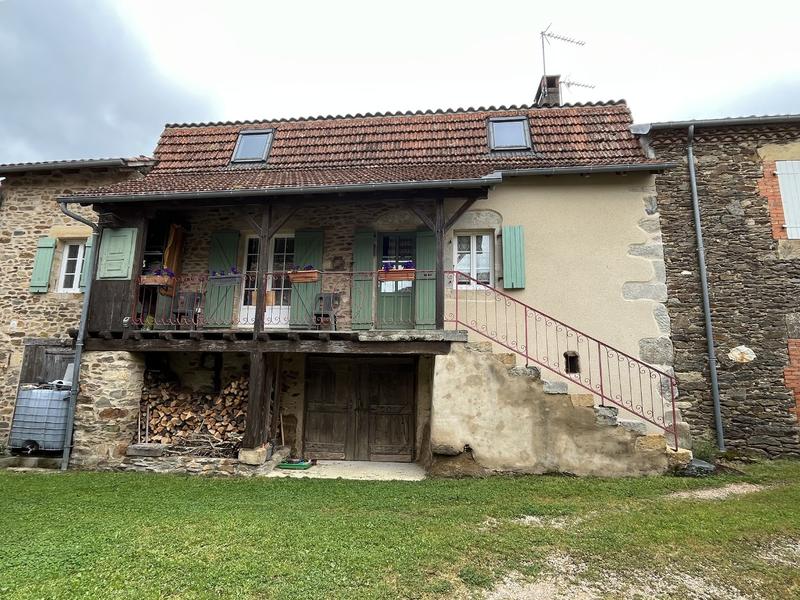 Maison - 121 m² - 6 pièces