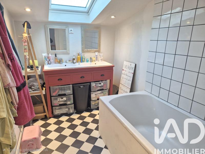 Maison de village - 128 m² - 8 pièces