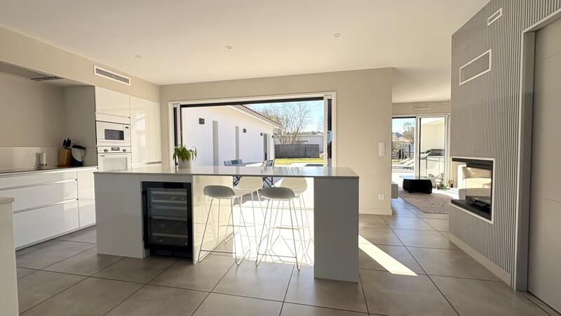 Maison - 130 m² - 5 pièces