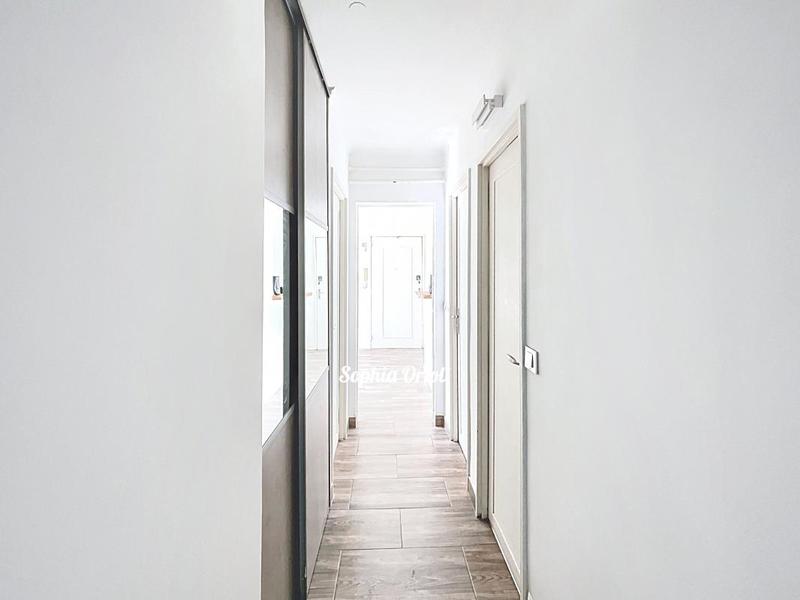 Appartement - 81 m² - 5 pièces