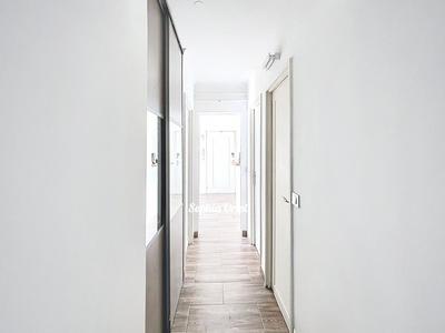 Appartement - 81 m² - 5 pièces