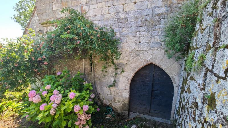 Maison - 427 m² - 15 pièces