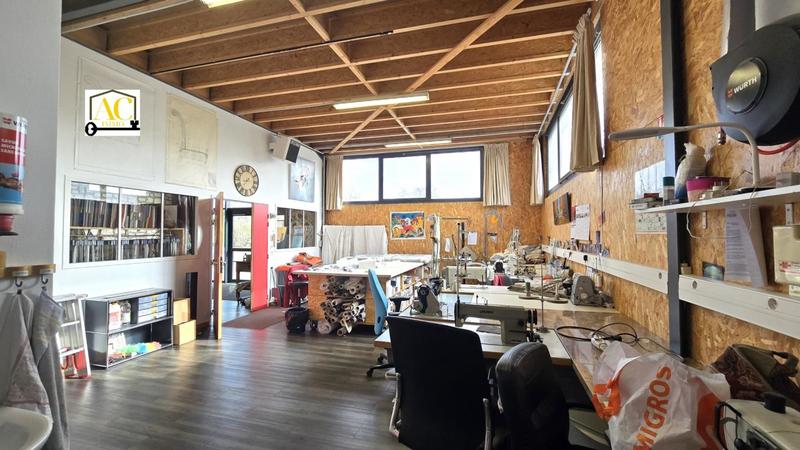 Local commercial - 320 m²