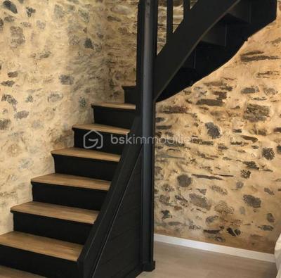 Maison en pierre - 64 m² - 3 pièces