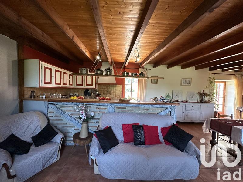 Maison de campagne - 241 m² - 9 pièces