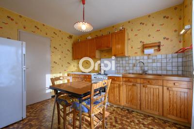 Maison - 83 m² - 4 pièces