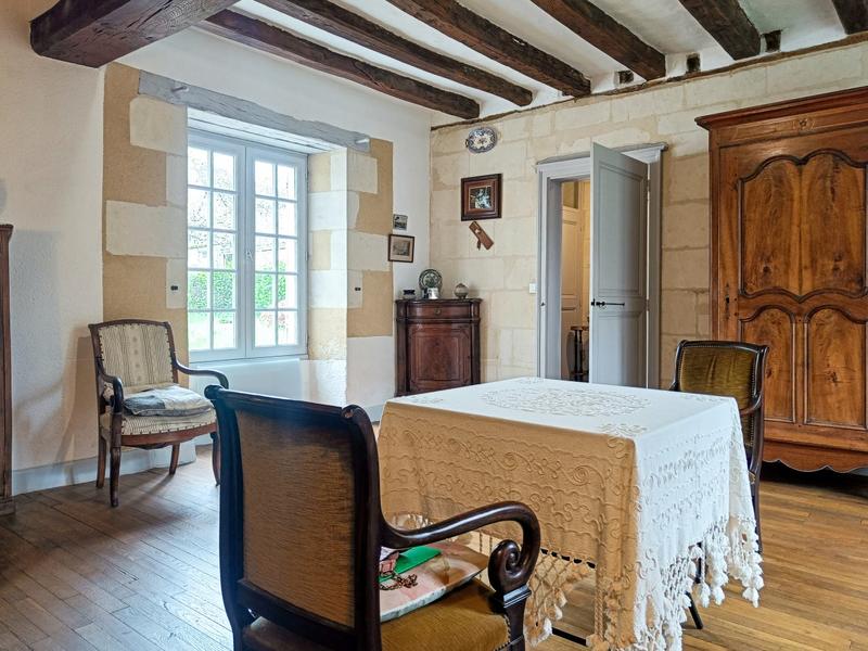 Maison - 180 m² - 10 pièces