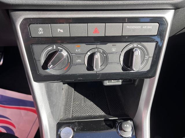 Volkswagen t-Cross 1.0 Tsi 110 Start/Stop Bvm6 Active / Camera