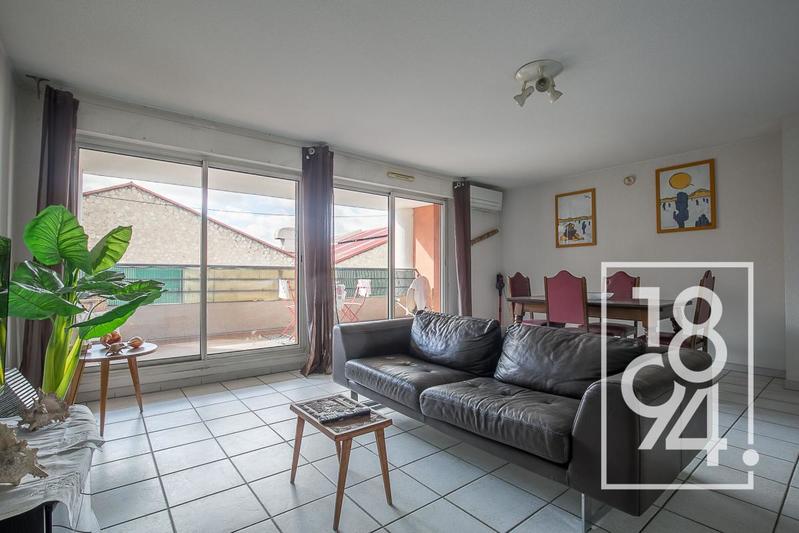 Appartement - 80 m² - 3 pièces