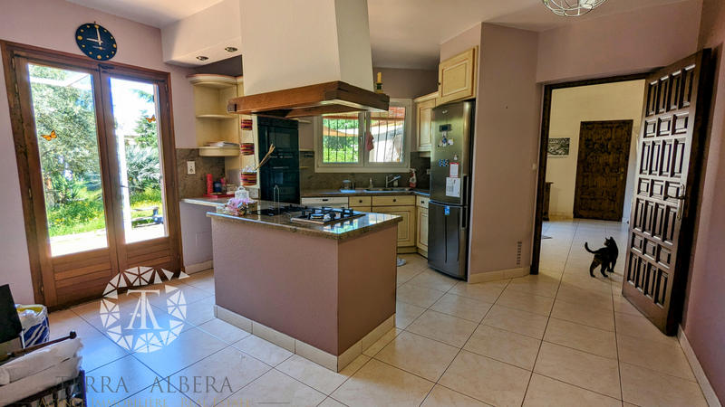 Villa - 172 m² - 4 pièces