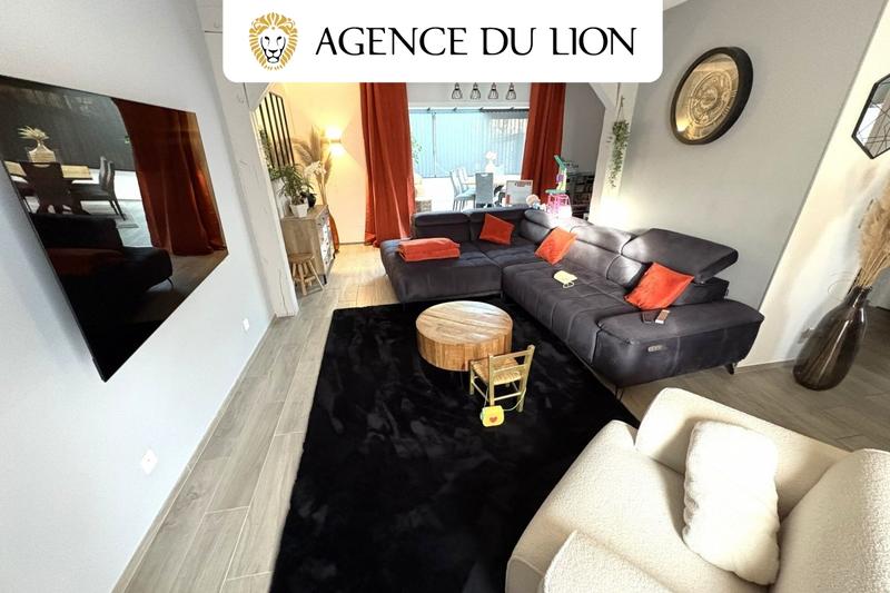 Maison - 151 m² - 8 pièces