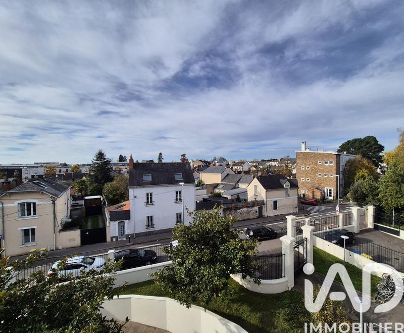 Appartement - 90 m² - 4 pièces