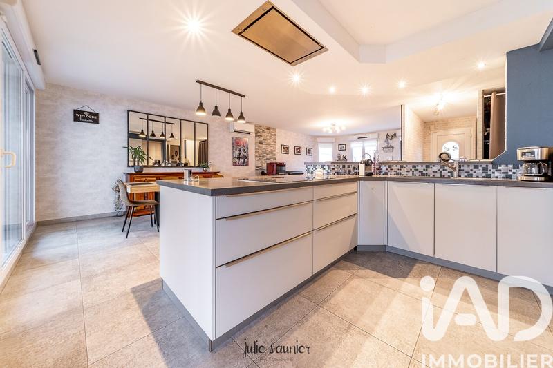 Maison - 145 m² - 7 pièces