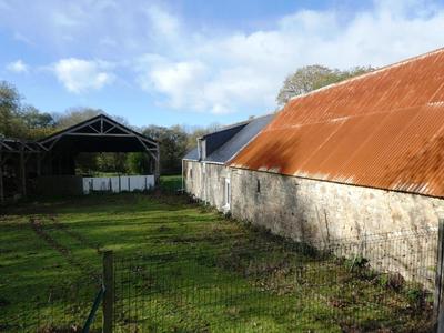 Propriété - 140 m² - 6 pièces