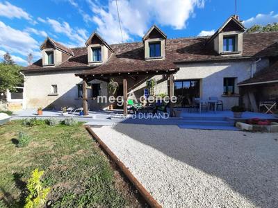 Maison - 147 m² - 6 pièces