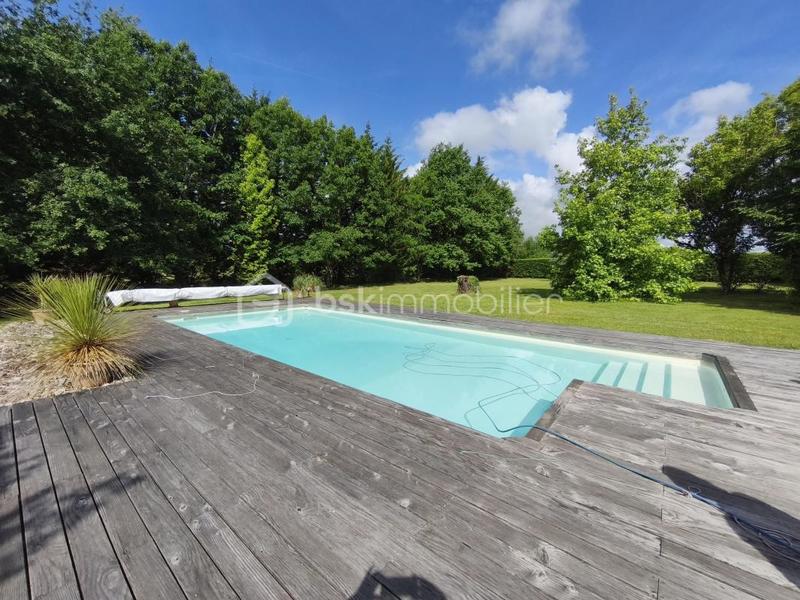 Longère - 221 m² - 10 pièces