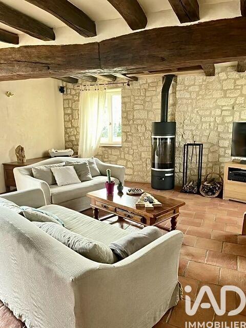 Maison - 185 m² - 7 pièces