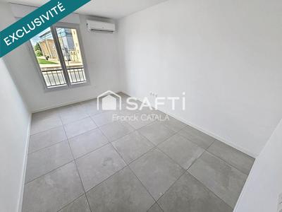 Local commercial - 76 m² - 3 pièces