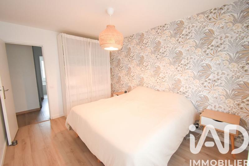 Maison - 180 m² - 8 pièces