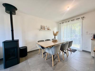 Maison - 79 m² - 7 pièces