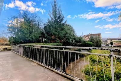 Maison - 80 m² - 5 pièces