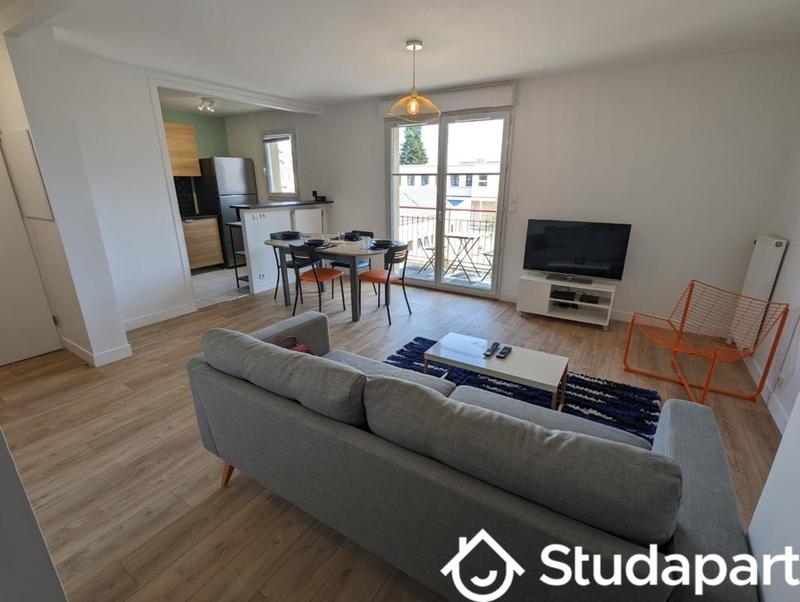 Chambre - 9 m² - 1 pièce