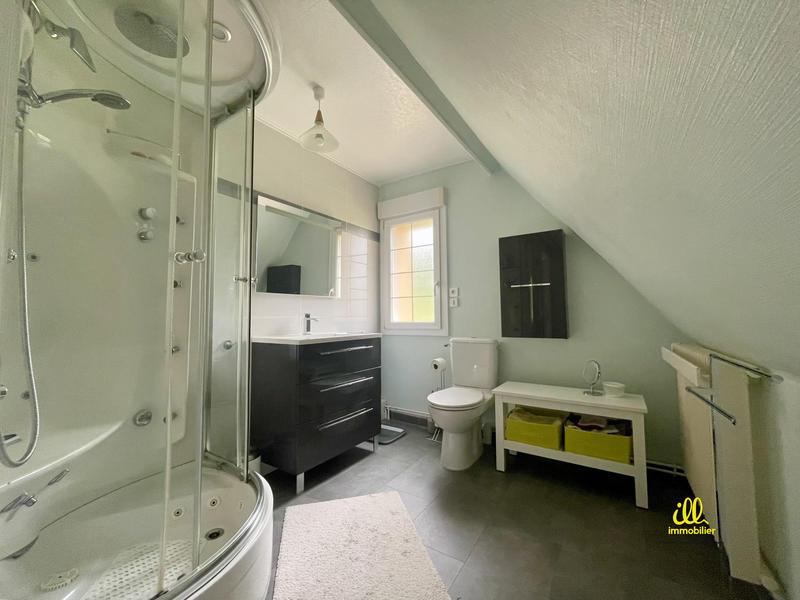 Maison - 156 m² - 7 pièces