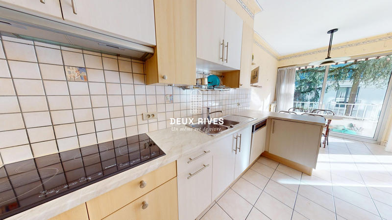 Appartement - 133 m² - 5 pièces