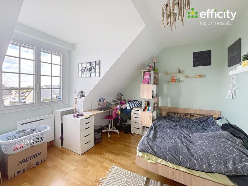 Maison - 165 m² - 6 pièces