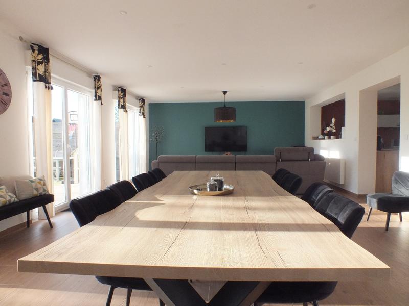 Maison - 198 m² - 7 pièces