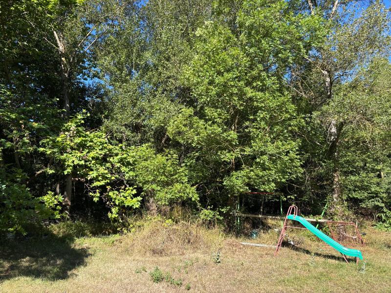 Terrain agricole - 2 352 m²