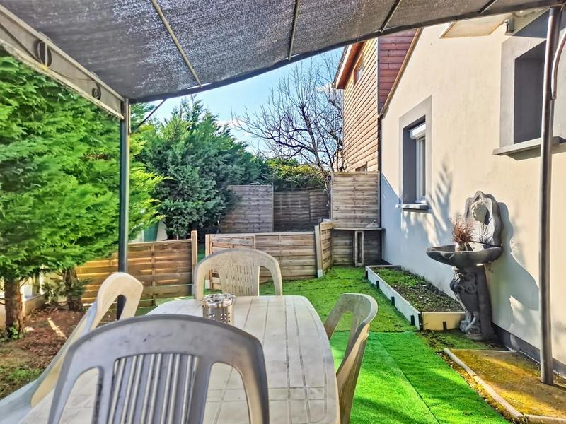 Propriété - 112 m² - 8 pièces