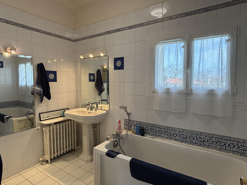 Villa - 150 m² - 6 pièces