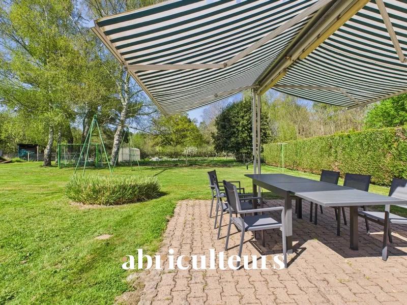 Maison - 96 m² - 7 pièces