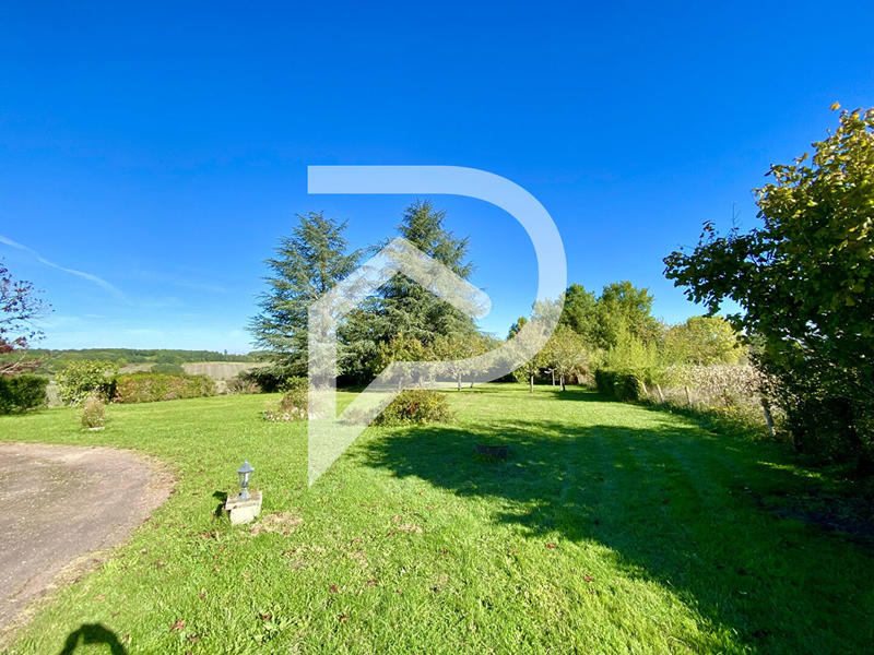 Maison - 205 m² - 7 pièces