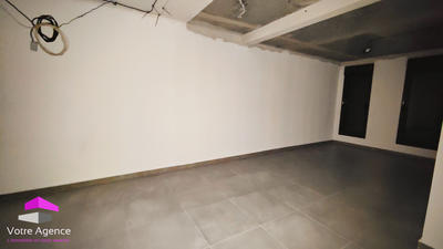 Bureau - 150 m² - 8 pièces