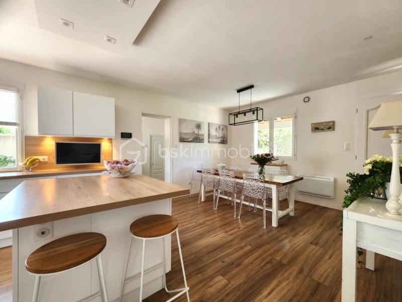 Villa - 160 m² - 5 pièces