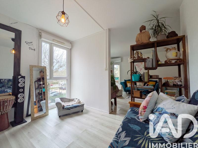 Appartement - 75 m² - 3 pièces