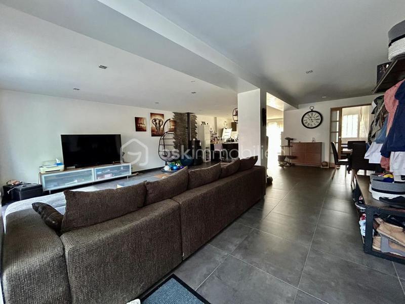 Maison - 166 m² - 6 pièces