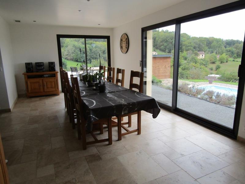 Maison - 165 m² - 7 pièces