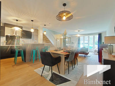 Maison - 140 m² - 7 pièces