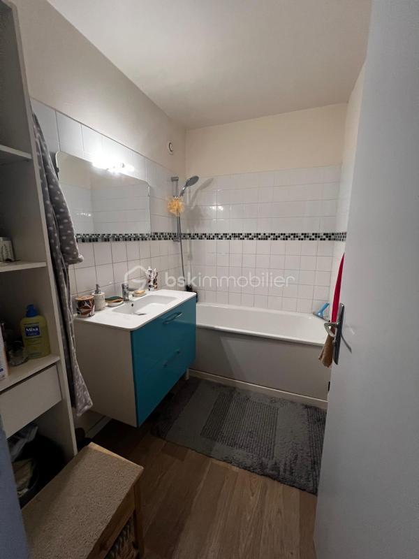 Appartement - 77 m² - 4 pièces