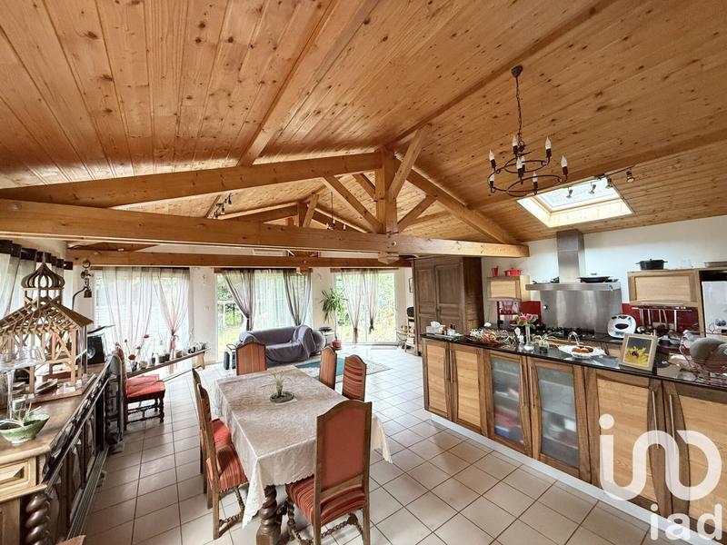 Maison - 156 m² - 6 pièces