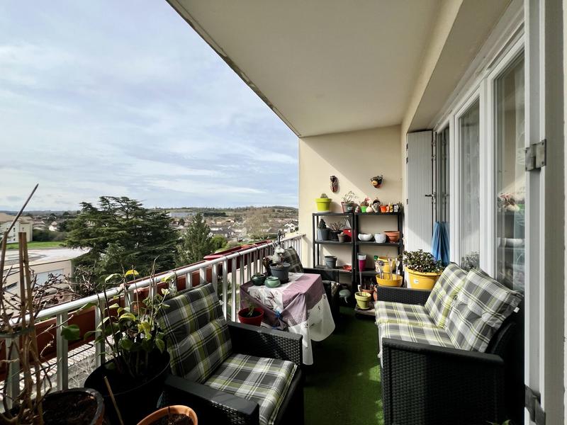 Appartement - 92 m² - 5 pièces