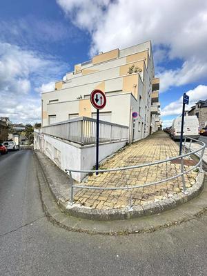 Appartement - 64 m² - 2 pièces