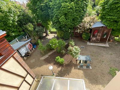 Maison - 400 m² - 3 pièces