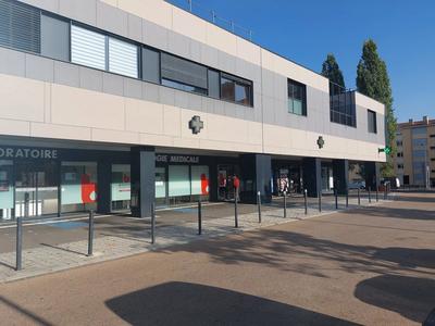 Fonds de commerce - Magasins - 85 m²