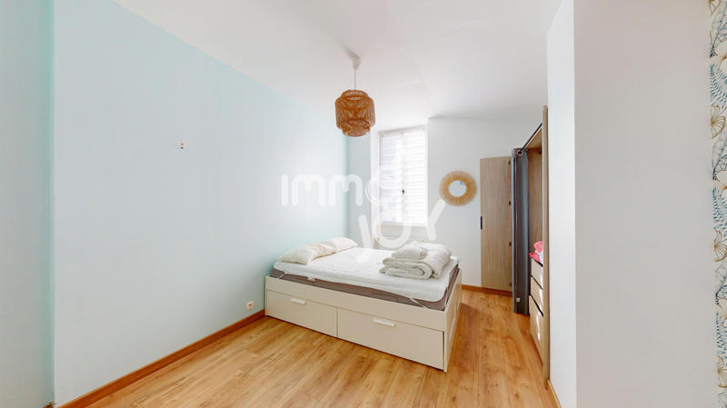 Maison - 308 m² - 6 pièces